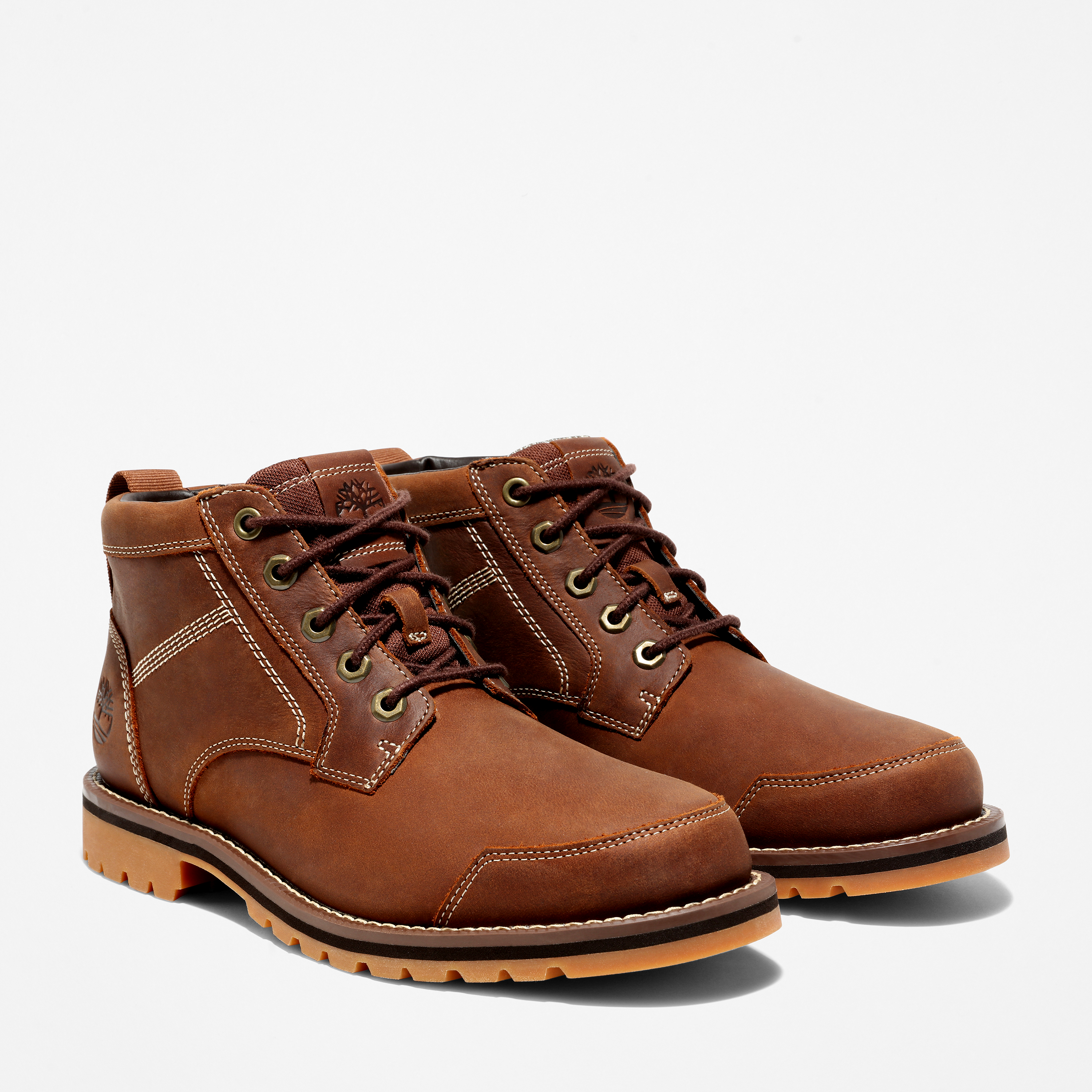 Larchmont Lace-Up Chukka Boot For Men